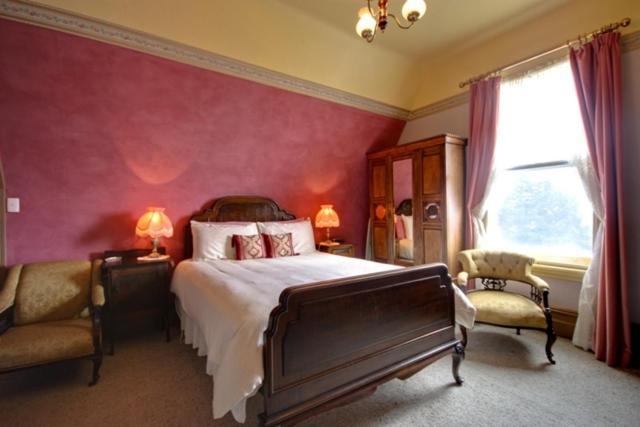 Westella Colonial B&B Accommodation อัลเวอร์สโตน ห้อง รูปภาพ